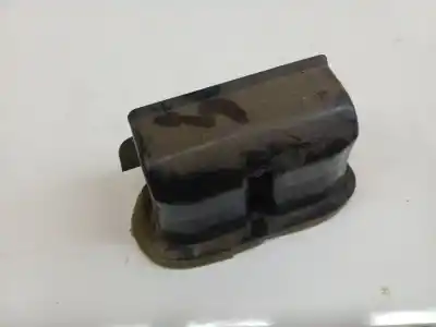 Pezzo di ricambio per auto di seconda mano plastica per mazda premacy (cp) 2.0 td riferimenti oem iam ga5r61271  ga5r61271