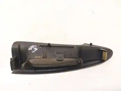 Peça sobressalente para automóvel em segunda mão plásticos por audi a4 b5 (8d2) 1.8 referências oem iam 8d0867372  