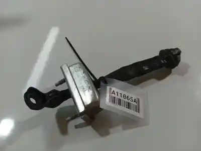 Gebrauchtes Autoersatzteil scharnier zum opel astra j (p10) 1.4 turbo (68) oem-iam-referenzen 13270612