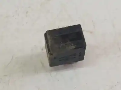 Second-hand car spare part relay for volvo s60 i (384) d5 oem iam references 941161