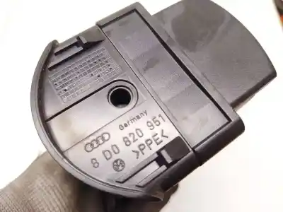 Second-hand car spare part air ventilation grille for audi a4 b5 (8d2) 1.8 oem iam references 8d0820951  