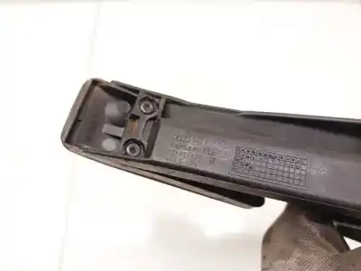 Second-hand car spare part accelerator pedal for audi a4 b5 (8d2) 1.8 oem iam references 8d1721506  