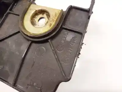 Second-hand car spare part plastics for audi a4 b5 (8d2) 1.8 oem iam references 8d0711406a  