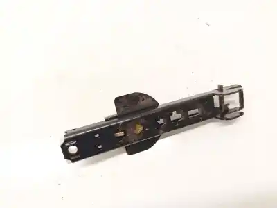 Gebrauchtes Autoersatzteil gürtelhaken vorn links zum audi a4 b5 (8d2) 1.8 oem-iam-referenzen 4a0857833d