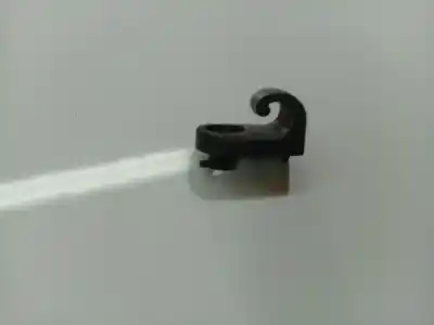 Tweedehands auto-onderdeel diverse onderdelen voor toyota avensis (_t25_) 2.0 d-4d (cdt250_) oem iam-referenties 05010b