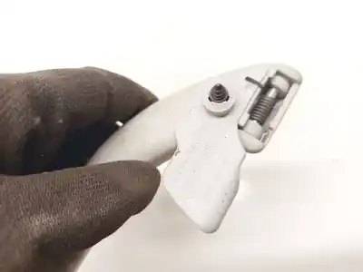 Pezzo di ricambio per auto di seconda mano maniglia a soffitto per audi a4 b5 (8d2) 1.8 riferimenti oem iam 8d0857608  