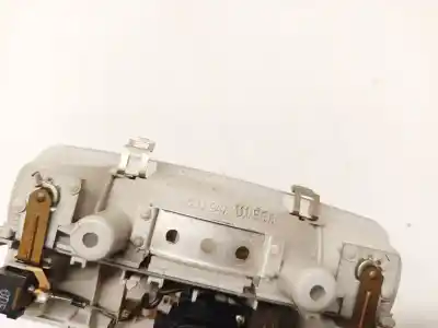 Second-hand car spare part interior light for audi a4 b5 (8d2) 1.8 oem iam references 8d0947111  