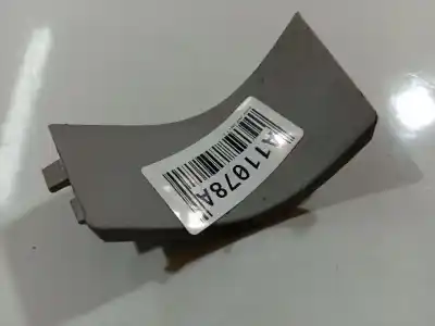 Pezzo di ricambio per auto di seconda mano PLASTICA per HONDA JAZZ, 2001.12 - 2005.04 1.3 IDSI 63KW 2002.03 - 2007.09 Riferimenti OEM IAM 84132SJD  