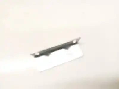 Peça sobressalente para automóvel em segunda mão plásticos por audi a4 b5 (8d2) 1.8 referências oem iam 8d0880313