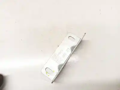 Second-hand car spare part plastics for audi a4 b5 (8d2) 1.8 oem iam references 8d0880313  