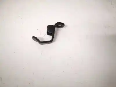 Pezzo di ricambio per auto di seconda mano plastica per audi a4 b5 (8d2) 1.9 tdi riferimenti oem iam 8d9886193  