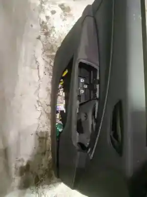 Pezzo di ricambio per auto di seconda mano Rivestimento Porta Anteriore Sinistro per AUSTIN MAXI I FASTBACK 1500 Riferimenti OEM IAM   