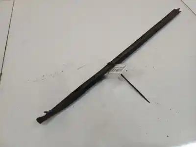 Pezzo di ricambio per auto di seconda mano gomma contorno porta per mazda premacy (cp) 2.0 td riferimenti oem iam 