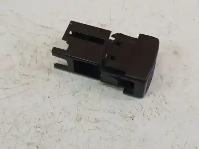 Pezzo di ricambio per auto di seconda mano plastica per mazda premacy (cp) 2.0 td riferimenti oem iam ge4tg1  ge4t g1, 1 225, 1225