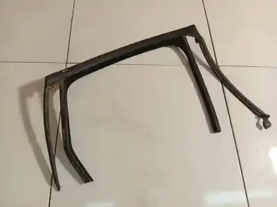 Peça sobressalente para automóvel em segunda mão plásticos por opel astra j (p10) 1.4 turbo (68) referências oem iam 13260082rh