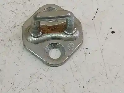 Pezzo di ricambio per auto di seconda mano pezzi vari per mazda premacy (cp) 2.0 td riferimenti oem iam p051207