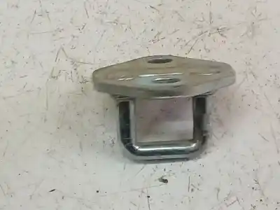 Pezzo di ricambio per auto di seconda mano pezzi vari per mazda premacy (cp) 2.0 td riferimenti oem iam p051207  p051207