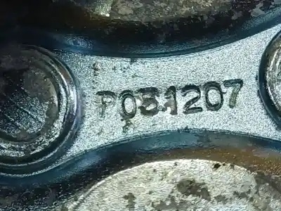 Pezzo di ricambio per auto di seconda mano pezzi vari per mazda premacy (cp) 2.0 td riferimenti oem iam p051207  p051207