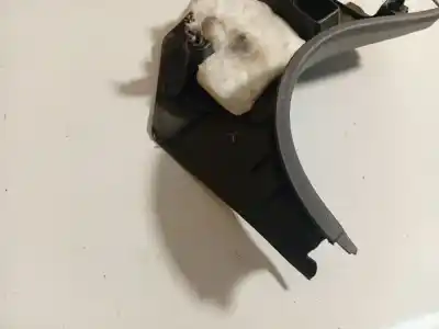 Pezzo di ricambio per auto di seconda mano plastica per honda fr-v (be) 2.0 (be3) riferimenti oem iam   