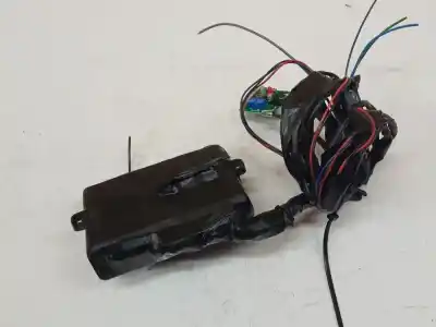 Pezzo di ricambio per auto di seconda mano modulo elettronico per mazda premacy (cp) 2.0 td riferimenti oem iam 97ra0104506  97ra-0104506