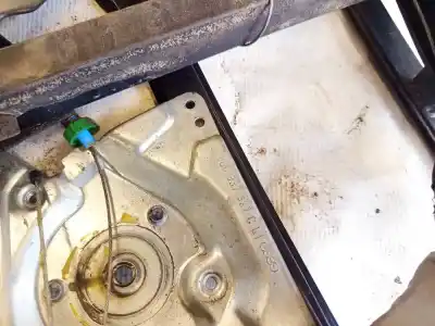 Second-hand car spare part driver left window regulator for audi a4 b5 (8d2) 1.8 oem iam references 8d0837397c  