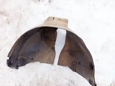 Piesă de schimb auto la mâna a doua apãrãtoare roti spate stânga pentru audi a4 b5 (8d2) 1.8 referințe oem iam 8d0810171