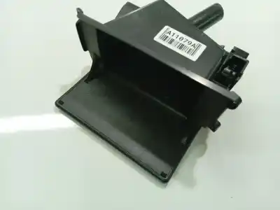 Peça sobressalente para automóvel em segunda mão plásticos por toyota avensis (_t25_) 2.0 d-4d (cdt250_) referências oem iam 