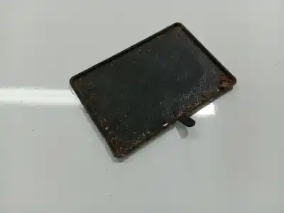 Pezzo di ricambio per auto di seconda mano plastica per toyota avensis (_t25_) 2.0 d-4d (cdt250_) riferimenti oem iam 