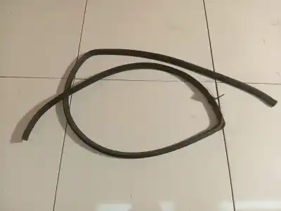 Pezzo di ricambio per auto di seconda mano gomma contorno porta per toyota avensis (_t25_) 2.0 d-4d (cdt250_) riferimenti oem iam 