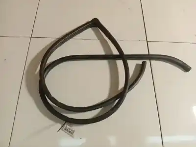 Pezzo di ricambio per auto di seconda mano gomma contorno porta per toyota avensis (_t25_) 2.0 d-4d (cdt250_) riferimenti oem iam 
