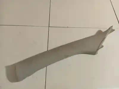 Pezzo di ricambio per auto di seconda mano plastica per toyota avensis (_t25_) 2.0 d-4d (cdt250_) riferimenti oem iam 6221205020