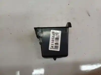 İkinci el araba yedek parçası kül tablasi için opel insignia a (g09) 2.0 cdti (68) oem iam referansları 13241928