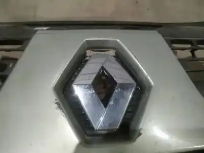 Peça sobressalente para automóvel em segunda mão emblema por renault thalia 2000 - 2010 1.4 55kw 2000 - 2010 referências oem iam   
