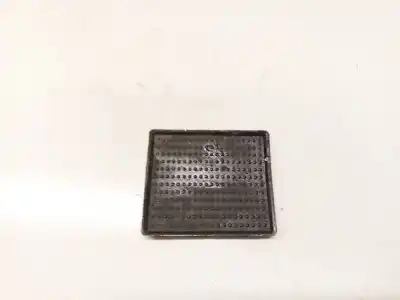 Pezzo di ricambio per auto di seconda mano plastica per audi a4 b5 (8d2) 1.8 riferimenti oem iam 8d0863301a