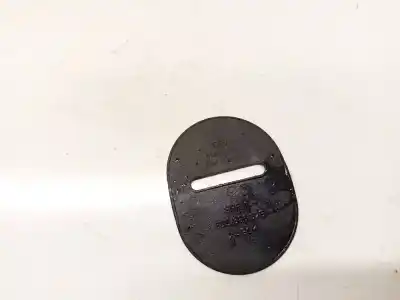 Pezzo di ricambio per auto di seconda mano plastica per audi a4 b5 (8d2) 1.8 riferimenti oem iam 8d5886623  