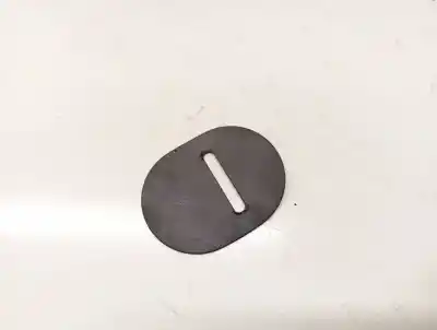 Pezzo di ricambio per auto di seconda mano plastica per audi a4 b5 (8d2) 1.8 riferimenti oem iam 8d5886623