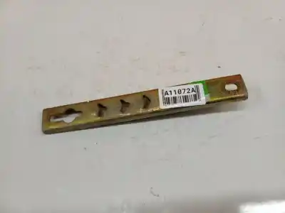 Tweedehands auto-onderdeel riemhaak rechts voor voor peugeot 206 sw (2e/k) 1.4 hdi oem iam-referenties 