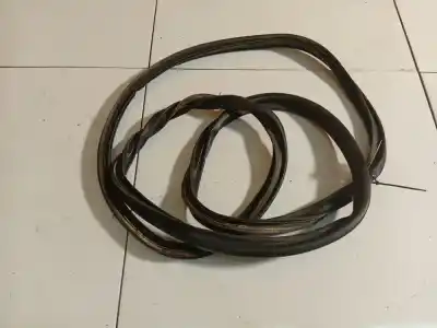 Pezzo di ricambio per auto di seconda mano pezzi vari per toyota avensis (_t25_) 2.0 d-4d (cdt250_) riferimenti oem iam 