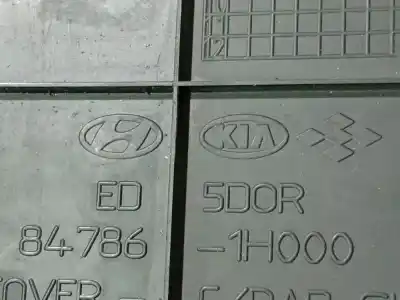 Pezzo di ricambio per auto di seconda mano plastica per kia cee'd fastback (ed) 1.6 crdi 90 riferimenti oem iam 847861h000  84786-1h000