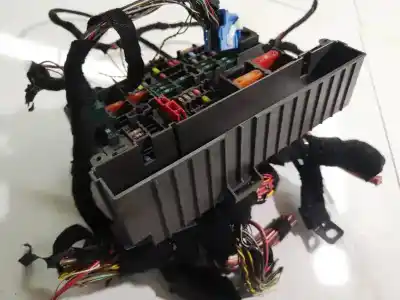 Tweedehands auto-onderdeel relais/zekeringenkastje voor bmw 3 (e90) 325 i oem iam-referenties 911944702