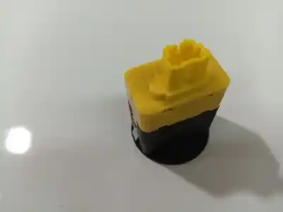 Second-hand car spare part switch for kia cee'd fastback (ed) 1.6 crdi 90 oem iam references   