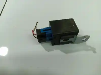 Pezzo di ricambio per auto di seconda mano relè per kia cee'd fastback (ed) 1.6 crdi 90 riferimenti oem iam 3951027010  39510-27010, c f z , cfz