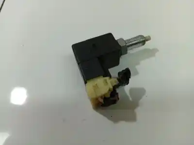 Second-hand car spare part switch for kia cee'd fastback (ed) 1.6 crdi 90 oem iam references 938103k000  93810-3k000