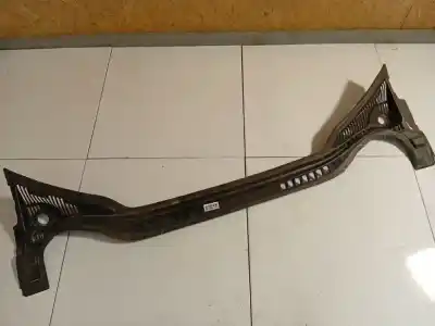 Peça sobressalente para automóvel em segunda mão grelha torpedo curcuvan por citroen c5 iii (rd_) 2.0 hdi (rdrhda) referências oem iam 9681057880