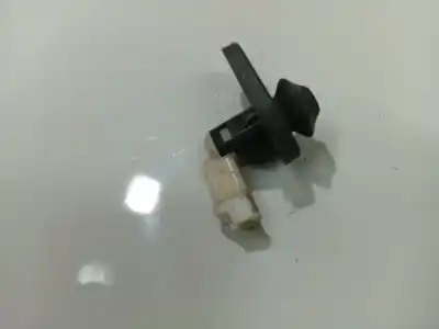 Pezzo di ricambio per auto di seconda mano interruttore per mazda 6 hatchback (gg) 2.0 di (gg14) riferimenti oem iam   