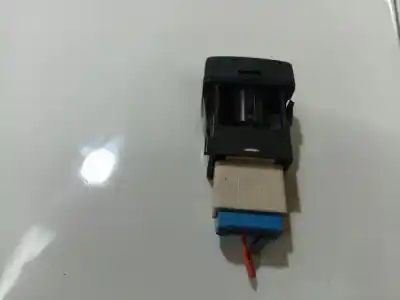 Pezzo di ricambio per auto di seconda mano interruttore per mazda 6 hatchback (gg) 2.0 di (gg14) riferimenti oem iam   