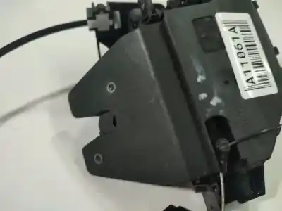 Second-hand car spare part trunk lock for bmw 3 (e90) 325 i oem iam references 1079618  107 961 8