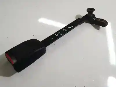 Peça sobressalente para automóvel em segunda mão CHICOTE / ENCAIXE CINTO SEGURANÇA DIANTEIRO DIREITO por VOLKSWAGEN PASSAT VARIANT (3B5) 1.9 TDI Referências OEM IAM 3B0858472  