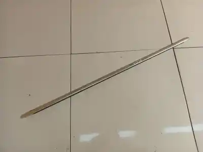 İkinci el araba yedek parçası plasti̇kler için opel insignia a (g09) 2.0 cdti (68) oem iam referansları 