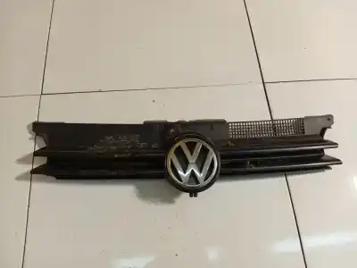 Tweedehands auto-onderdeel voorgrill voor volkswagen golf iv (1j1) 1.9 tdi oem iam-referenties 1j0853651g